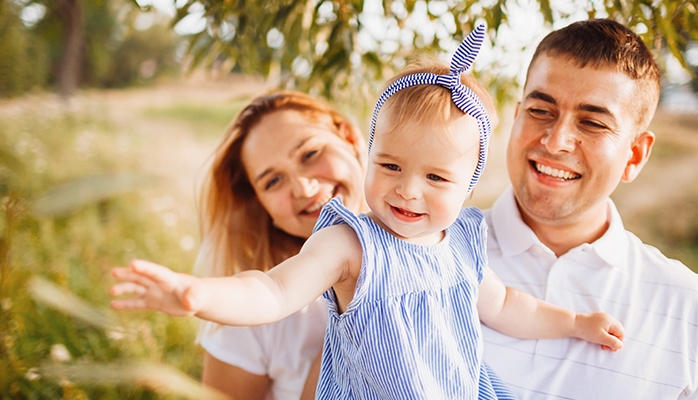 Attribuer automatiquement à un enfant le nom de son père puis celui de la mère, en cas de désaccord ET dans le cas particulier d’une reconnaissance tardive (plus d’un 1 après la naissance) de l’enfant par le père  est « discriminatoire »...